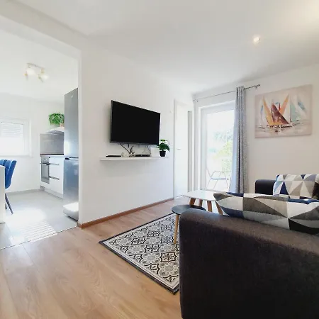 White House Apartment